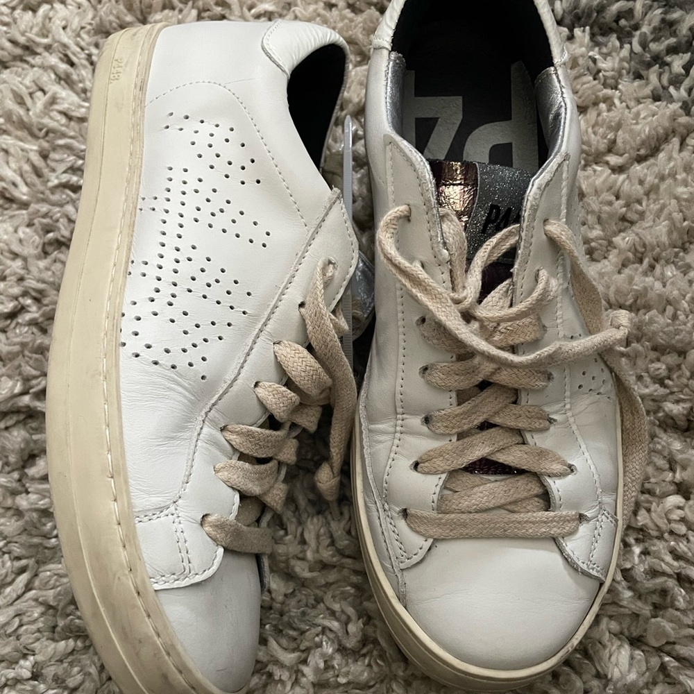 P448 shoes size 37